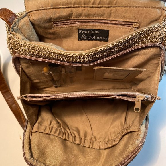 Frankie & Johnnie Tan Crocheted Shoulder Bag - Picture 3 of 5